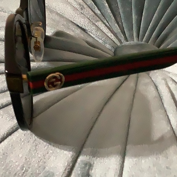 Gucci sunglasses - Picture 2 of 5